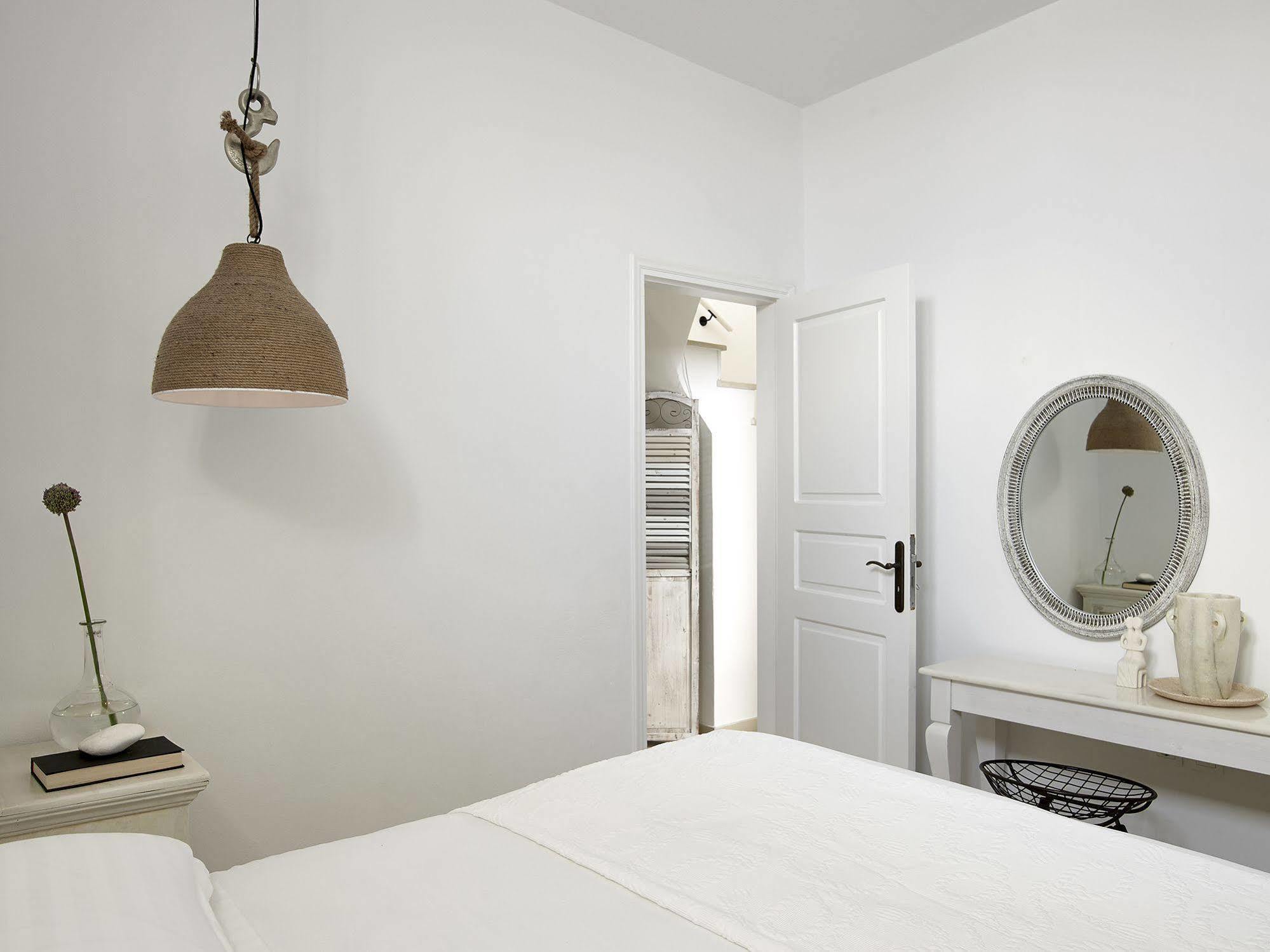 Mythique Villas&Suites Oia  Extérieur photo