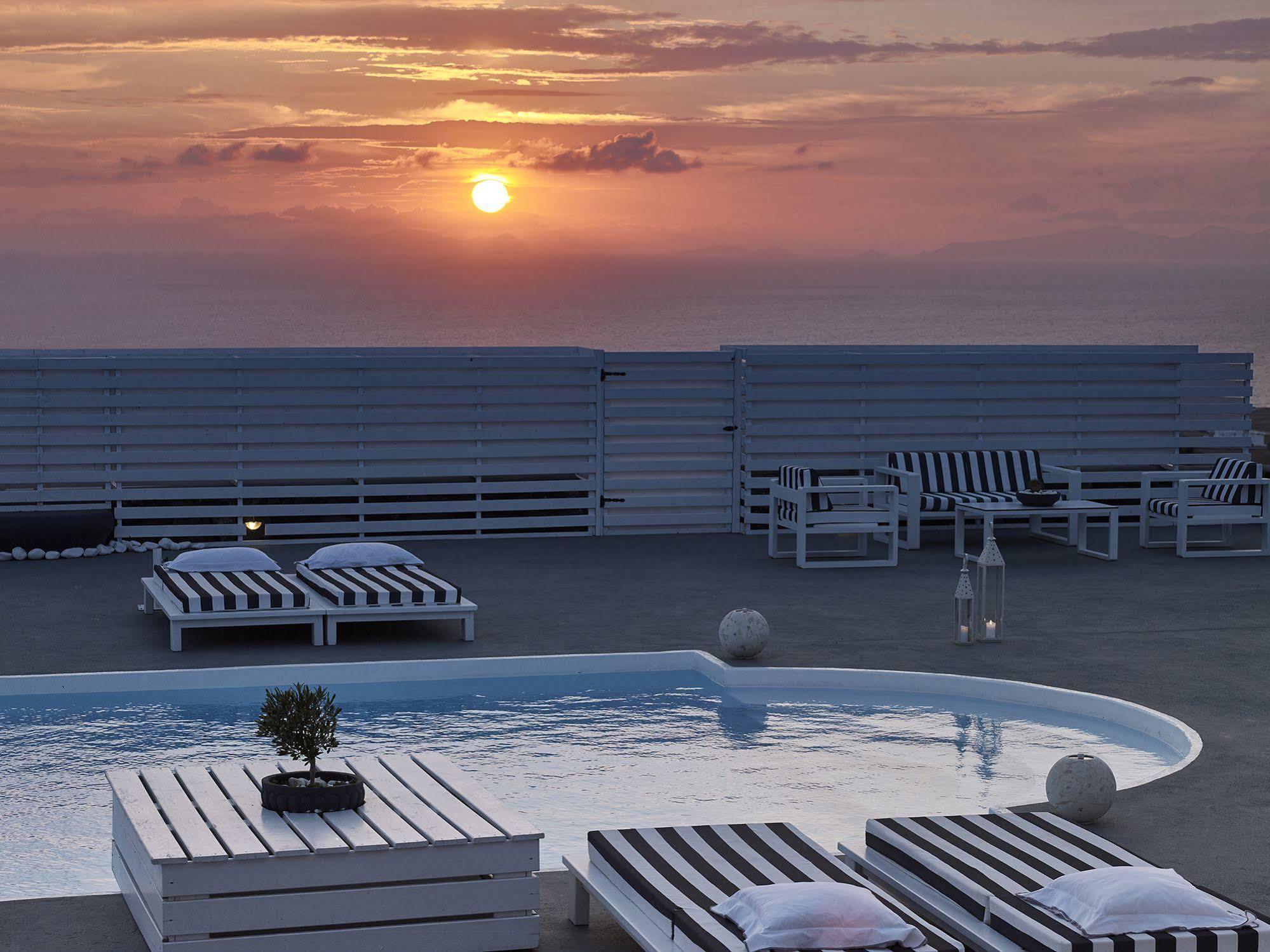 Mythique Villas&Suites Oia  Extérieur photo