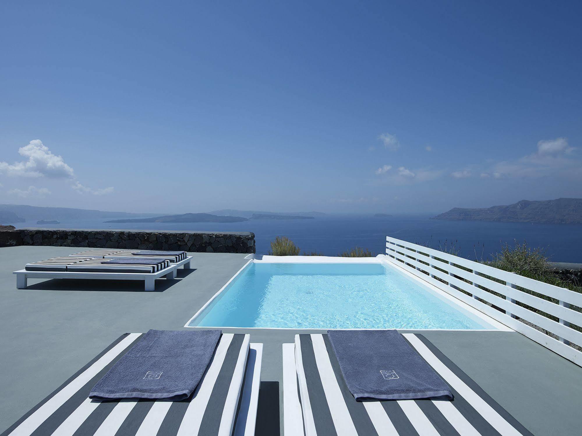 Mythique Villas&Suites Oia  Extérieur photo